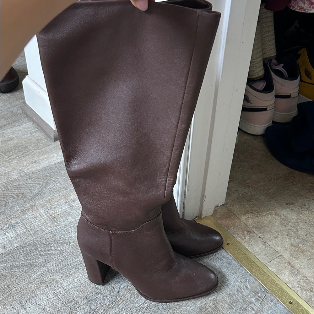 Brown Knee-High Leather Boots
